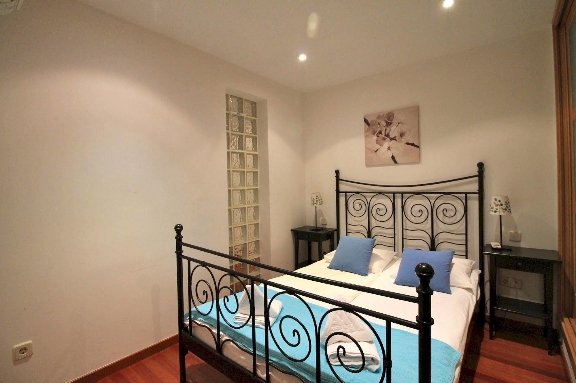 Prado Apartments Madrid Eksteriør billede