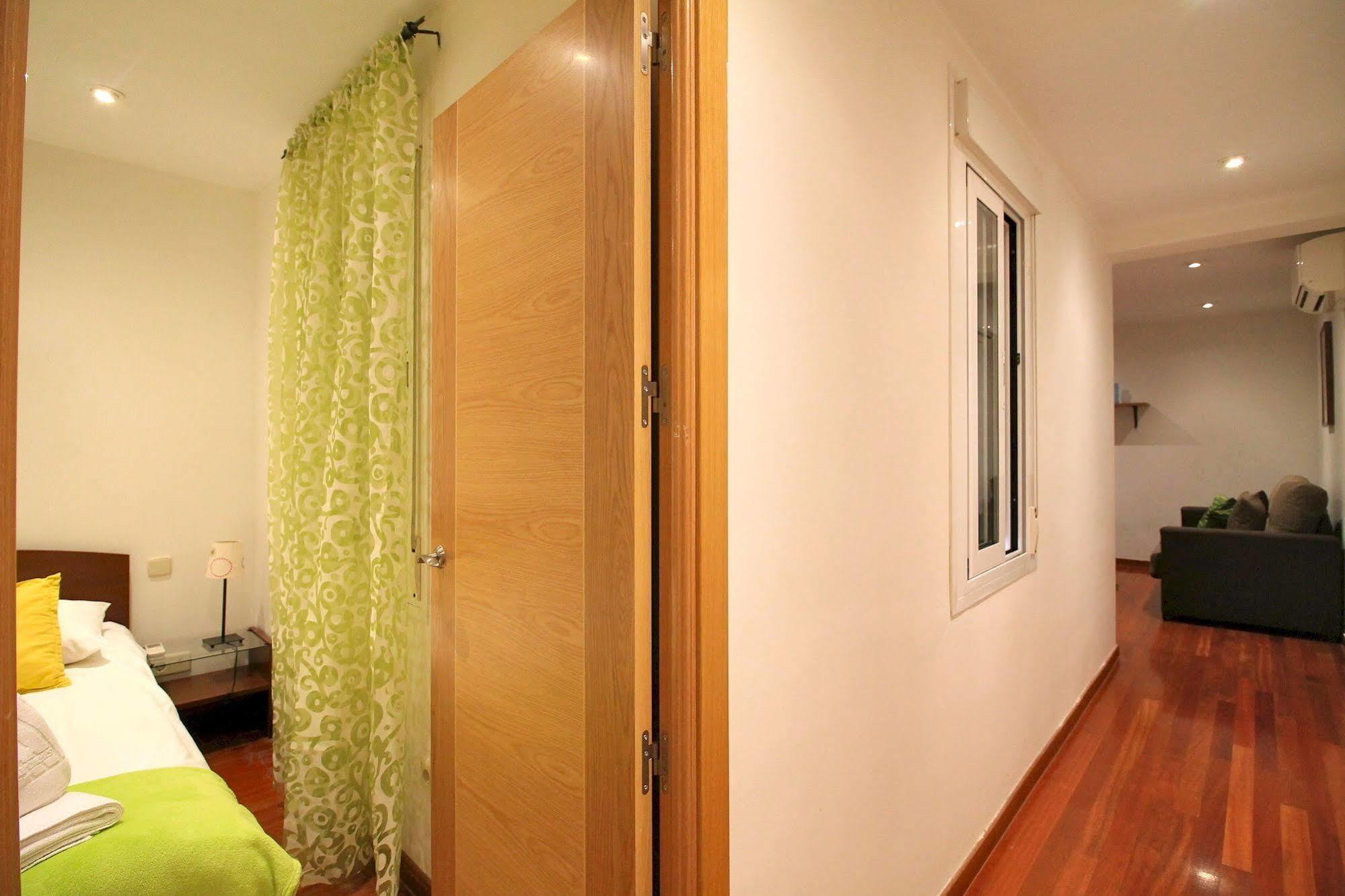 Prado Apartments Madrid Eksteriør billede