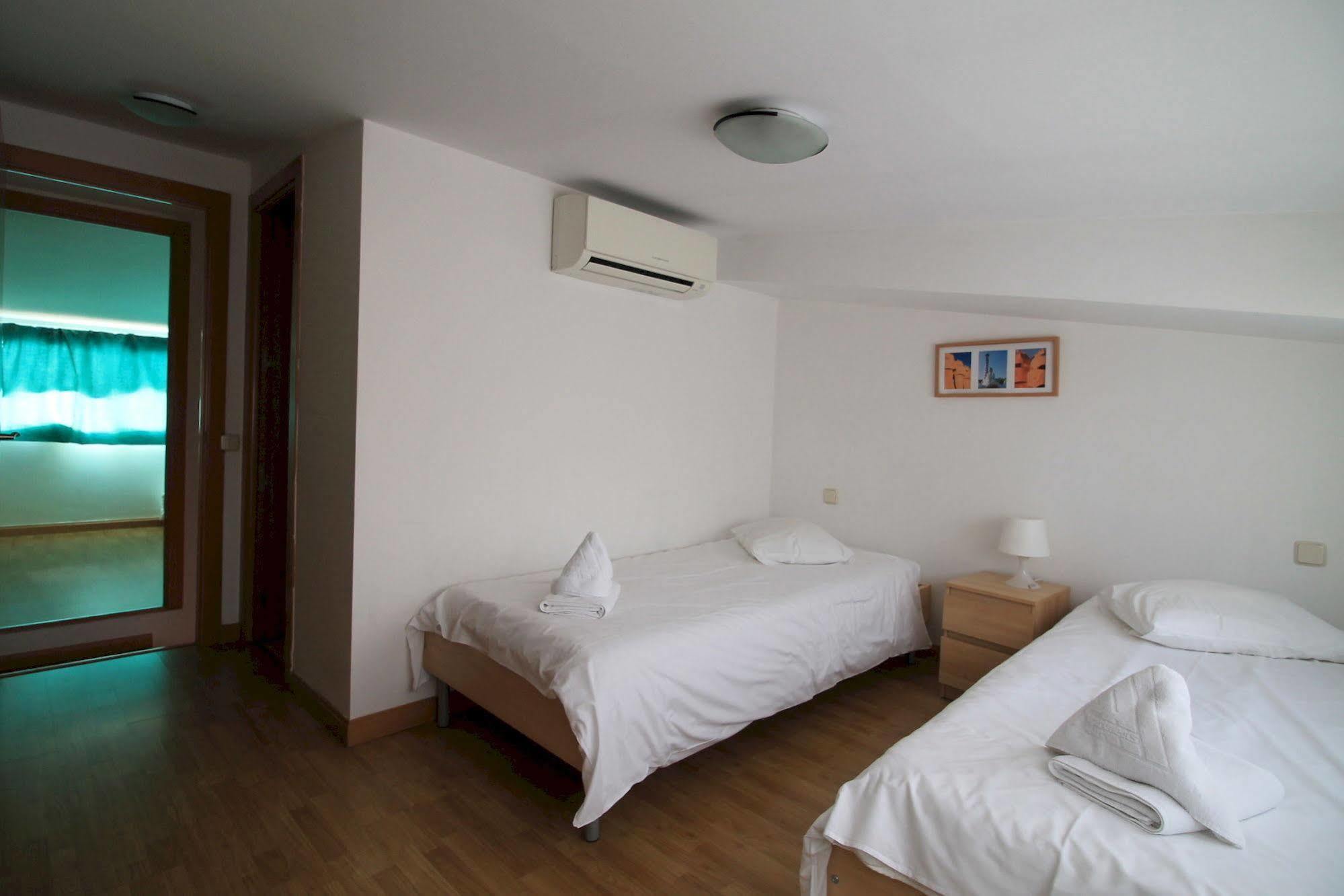 Prado Apartments Madrid Eksteriør billede